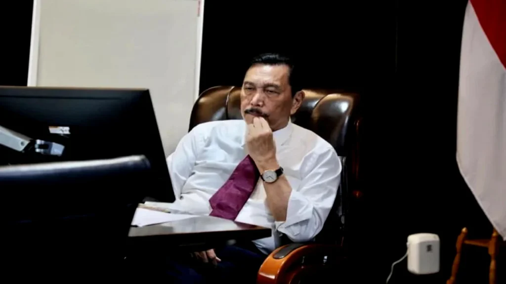 Malaysia Diserbu Asing RI Kena PHP Luhut Beri Penjelasan